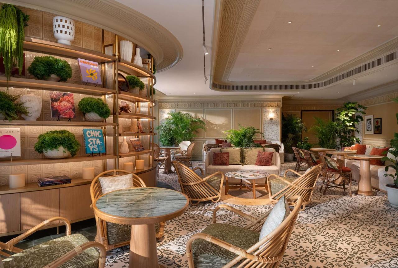 Island Shangri-La, Hong Kong Exterior photo