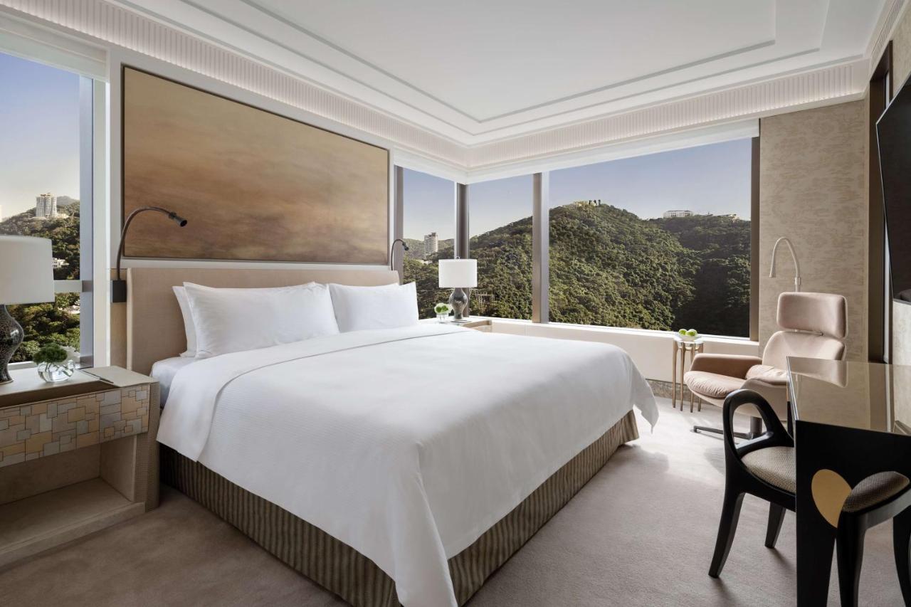 Island Shangri-La, Hong Kong Exterior photo