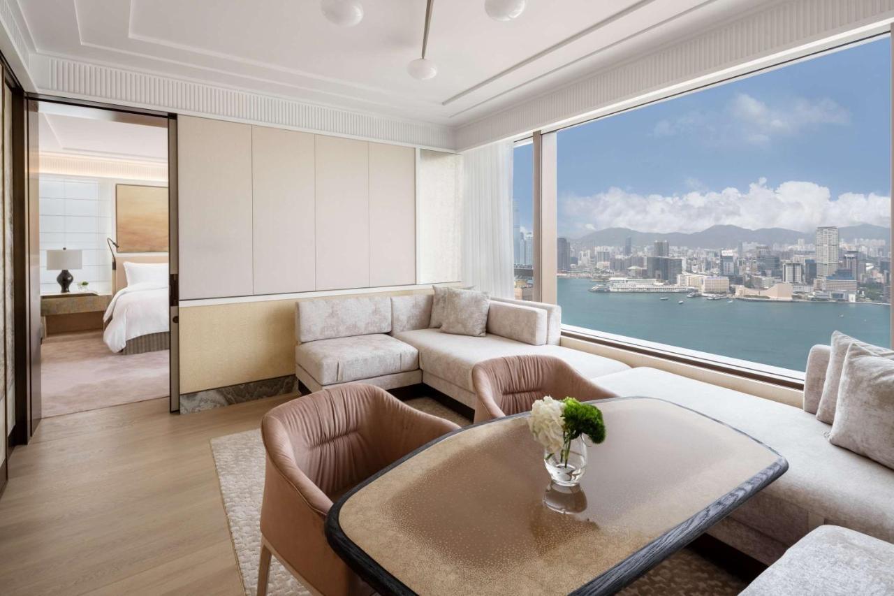 Island Shangri-La, Hong Kong Exterior photo