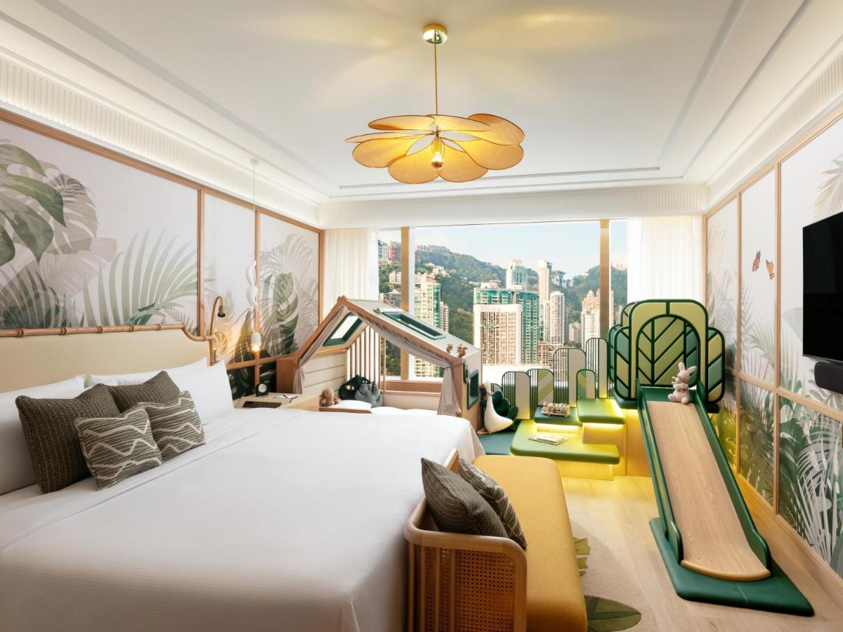 Island Shangri-La, Hong Kong Exterior photo