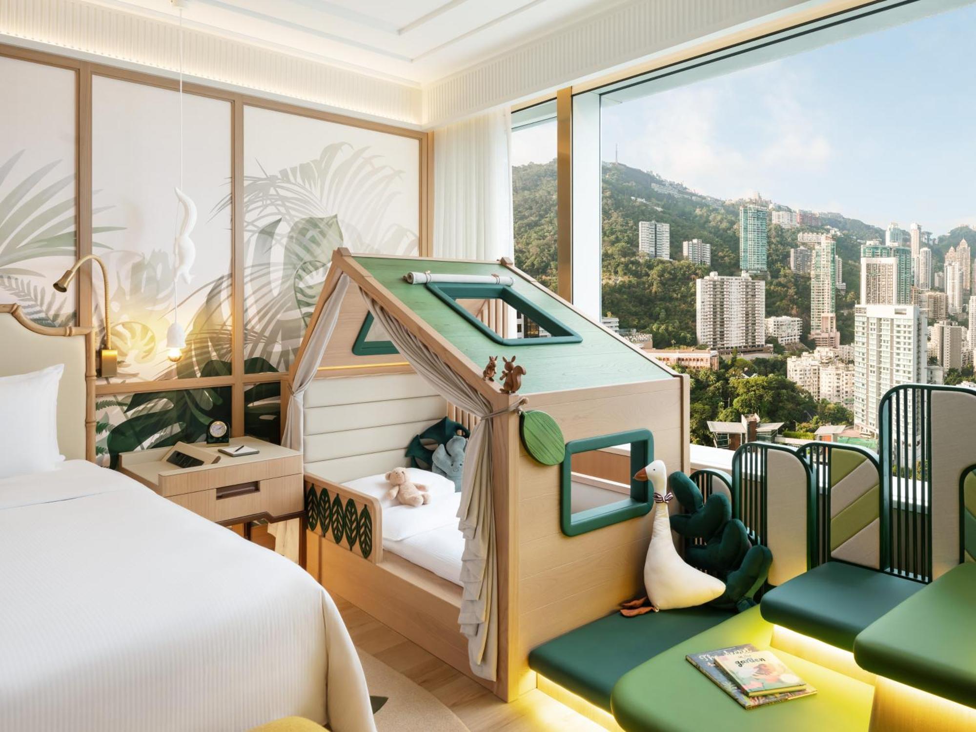 Island Shangri-La, Hong Kong Exterior photo