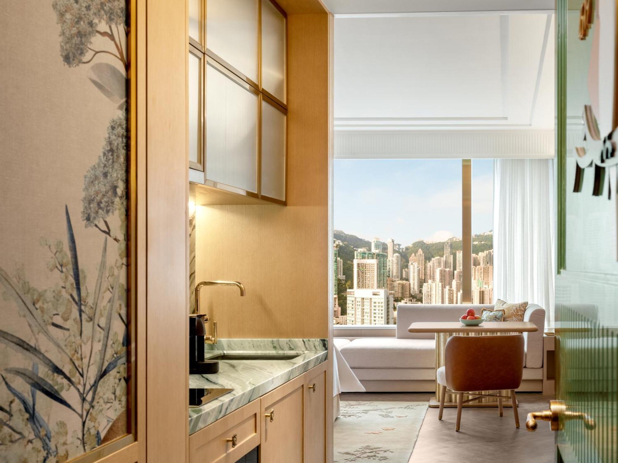 Island Shangri-La, Hong Kong Exterior photo