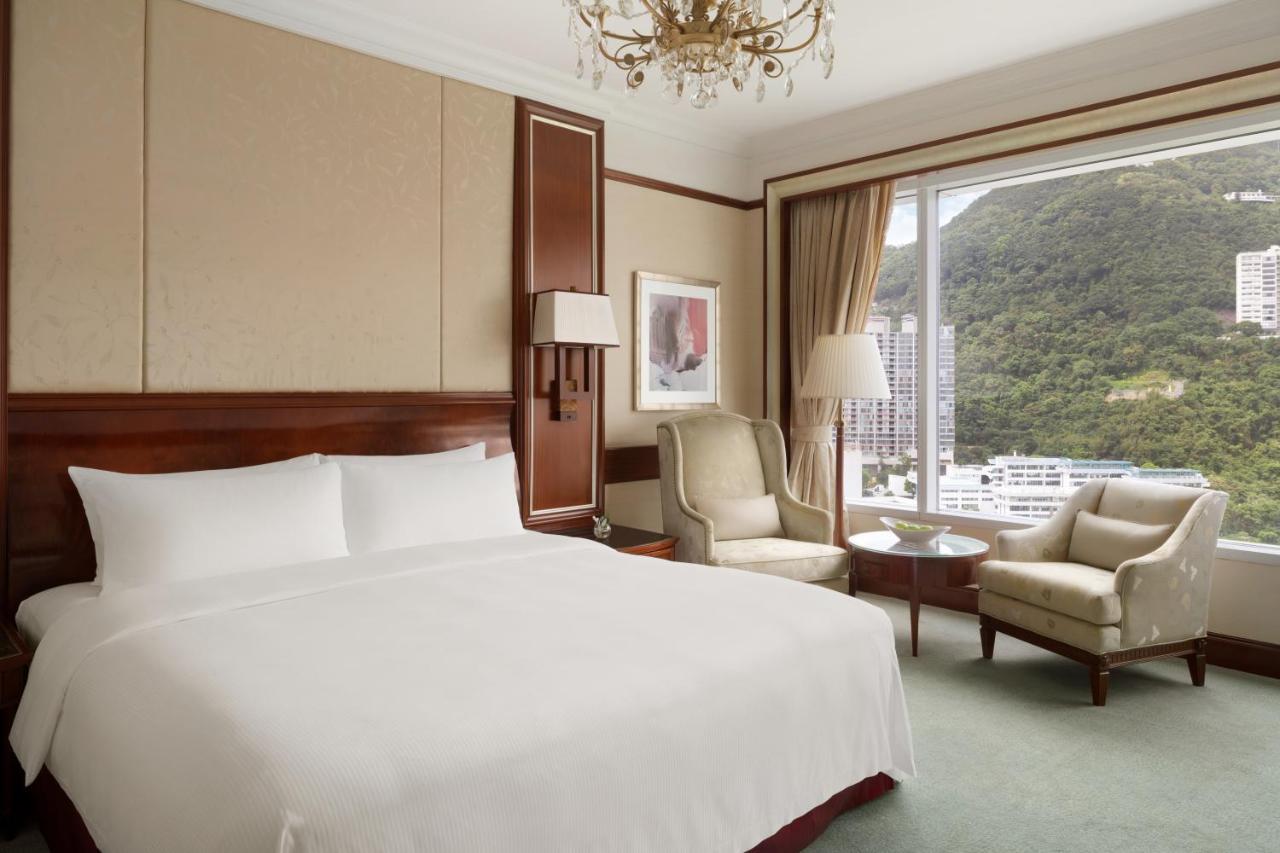 Island Shangri-La, Hong Kong Exterior photo